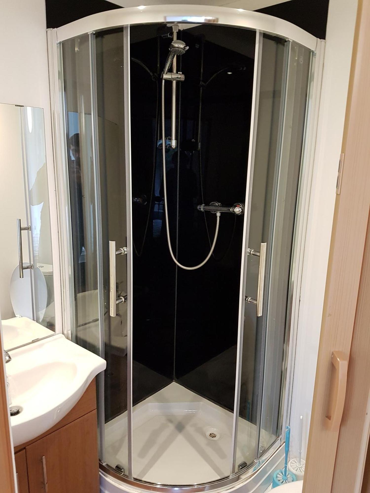 Luton, Lu3 Double Ensuite Room Luton (Bedfordshire) Exterior foto