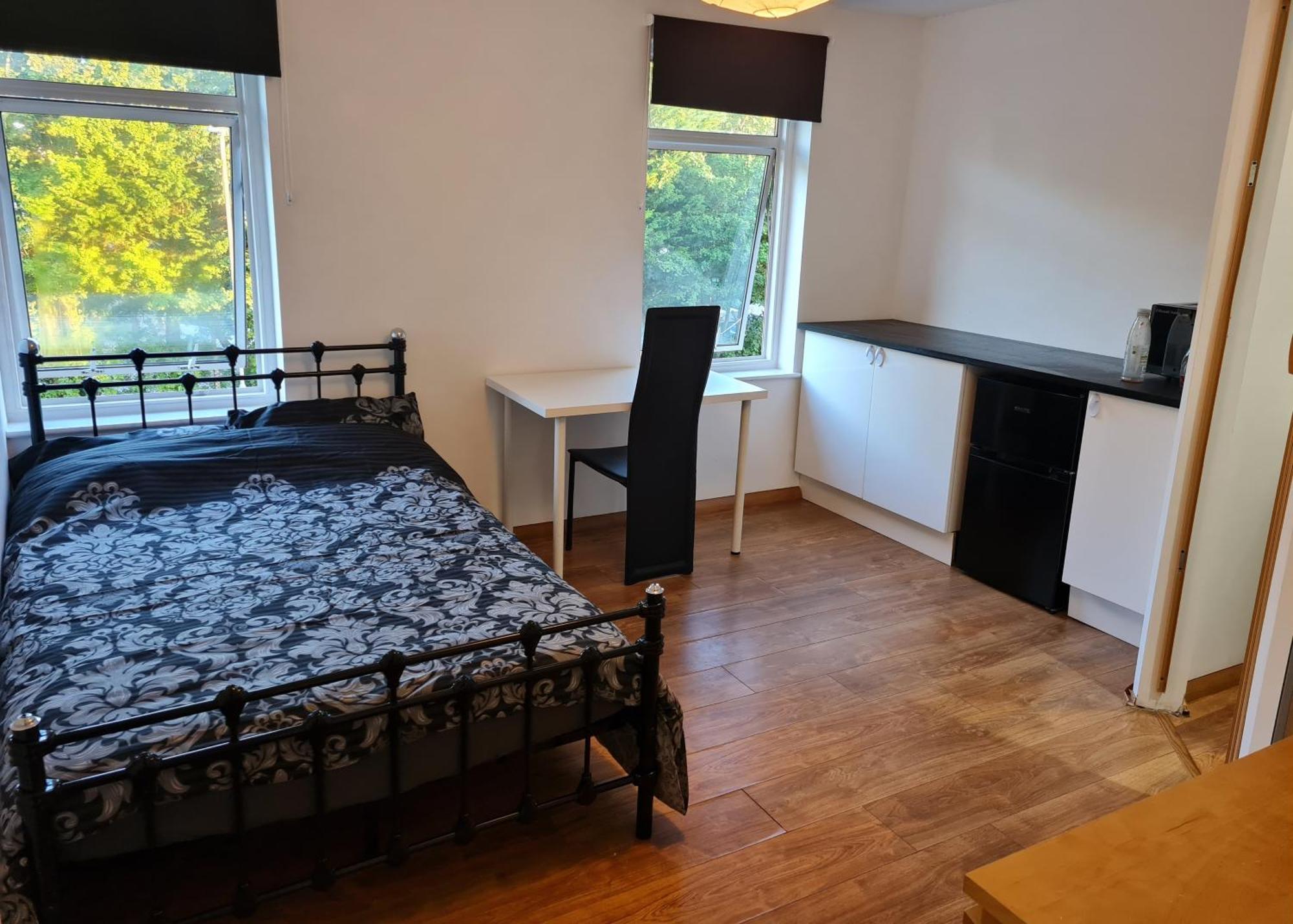 Luton, Lu3 Double Ensuite Room Luton (Bedfordshire) Exterior foto